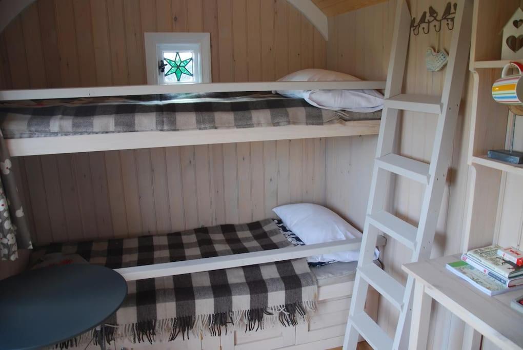 Skylark Shepherds Hut Royal Tunbridge Wells Exterior photo
