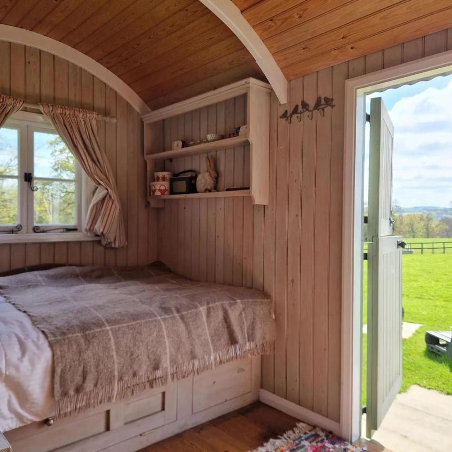 Skylark Shepherds Hut Royal Tunbridge Wells Exterior photo